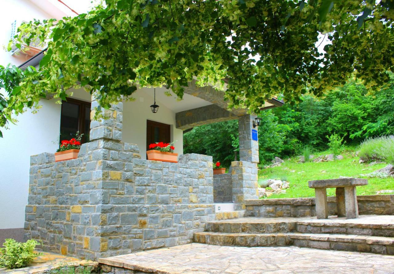Holiday Home Deni Roč Εξωτερικό φωτογραφία